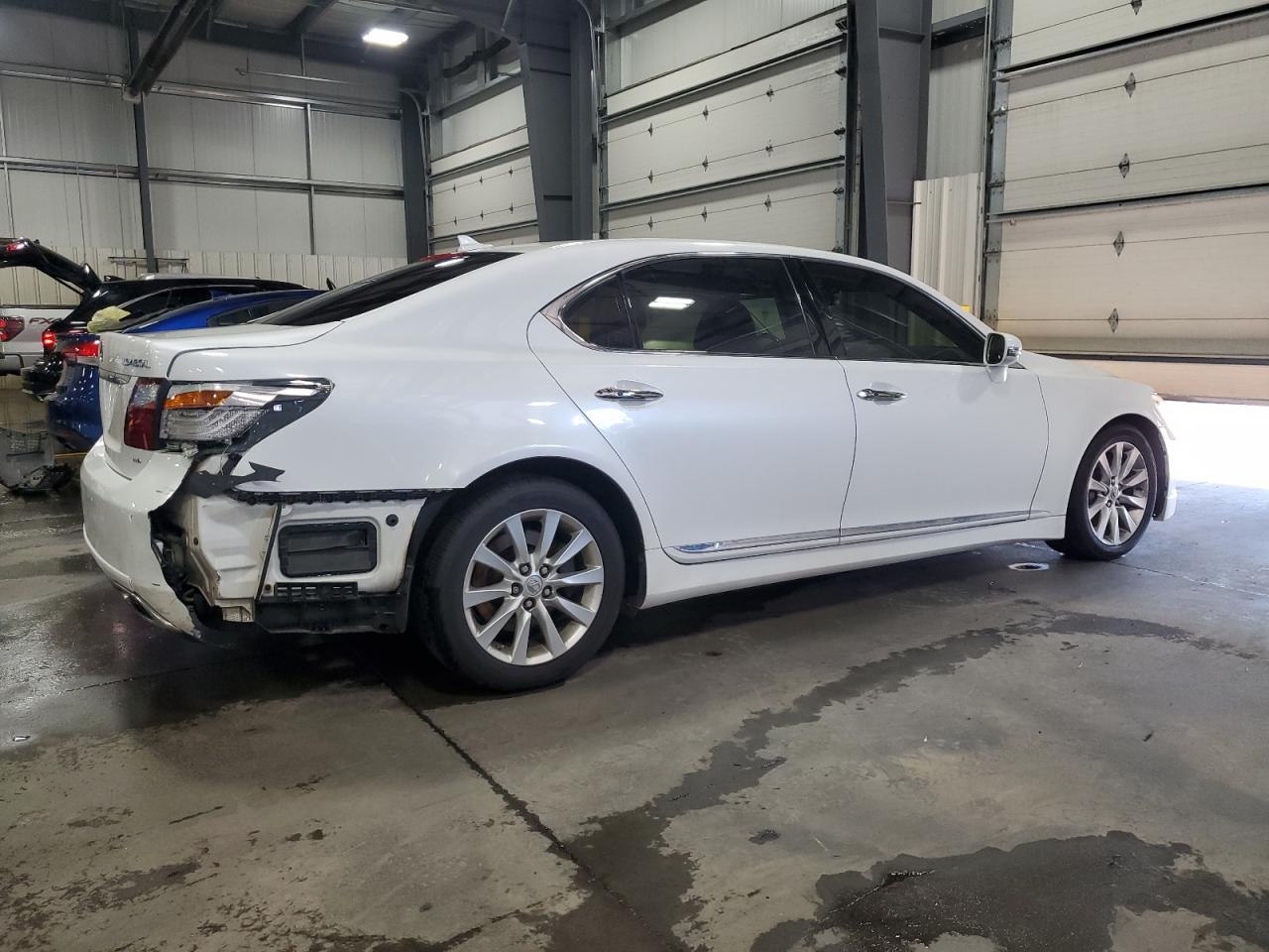 LEXUS LS 460 460L