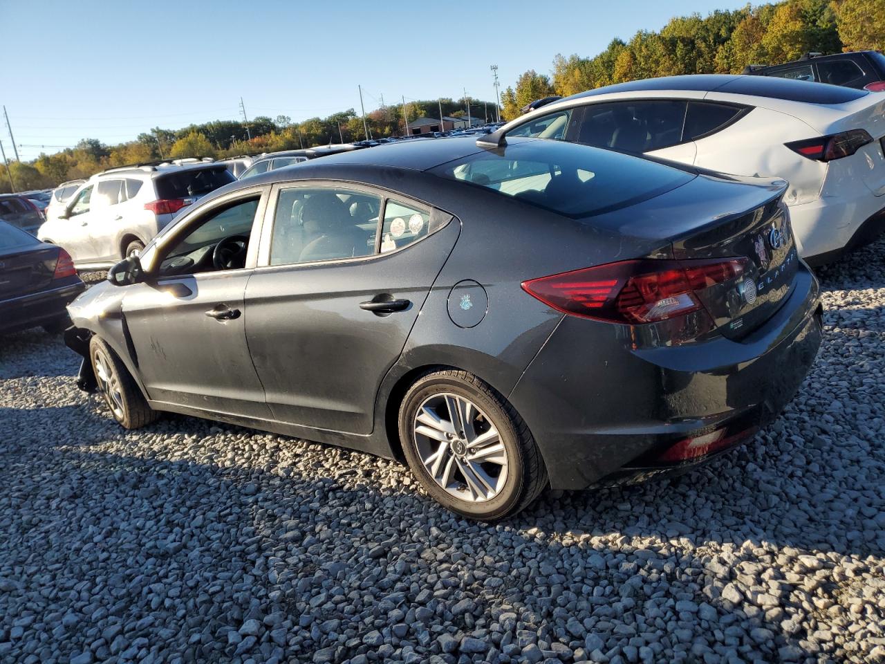 HYUNDAI ELANTRA SEL