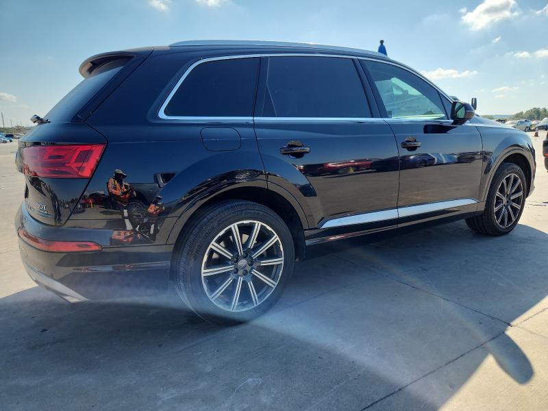 2017 AUDI Q7 WA1VAAF79HD000378