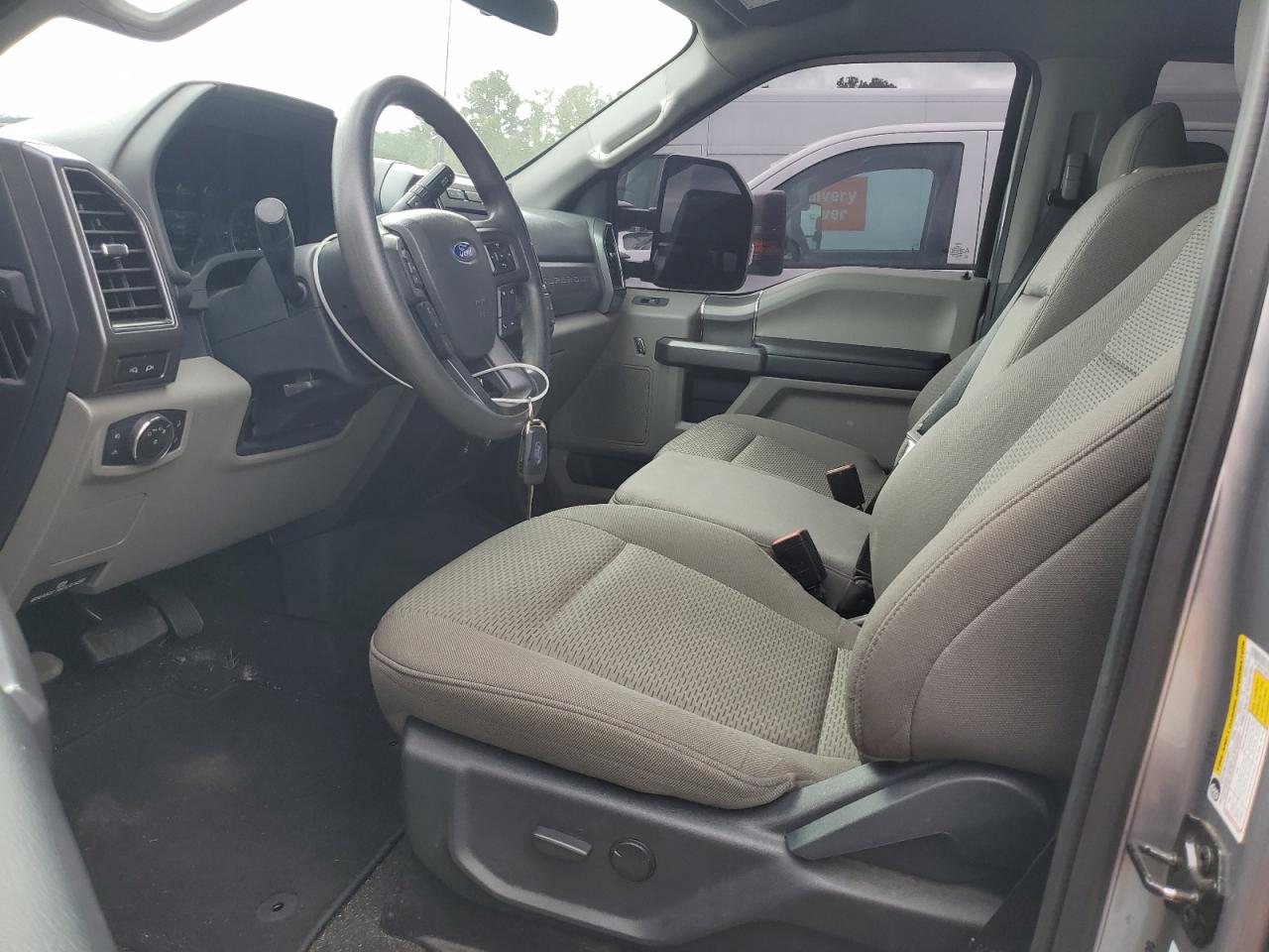 FORD F-350 SUPER DUTY