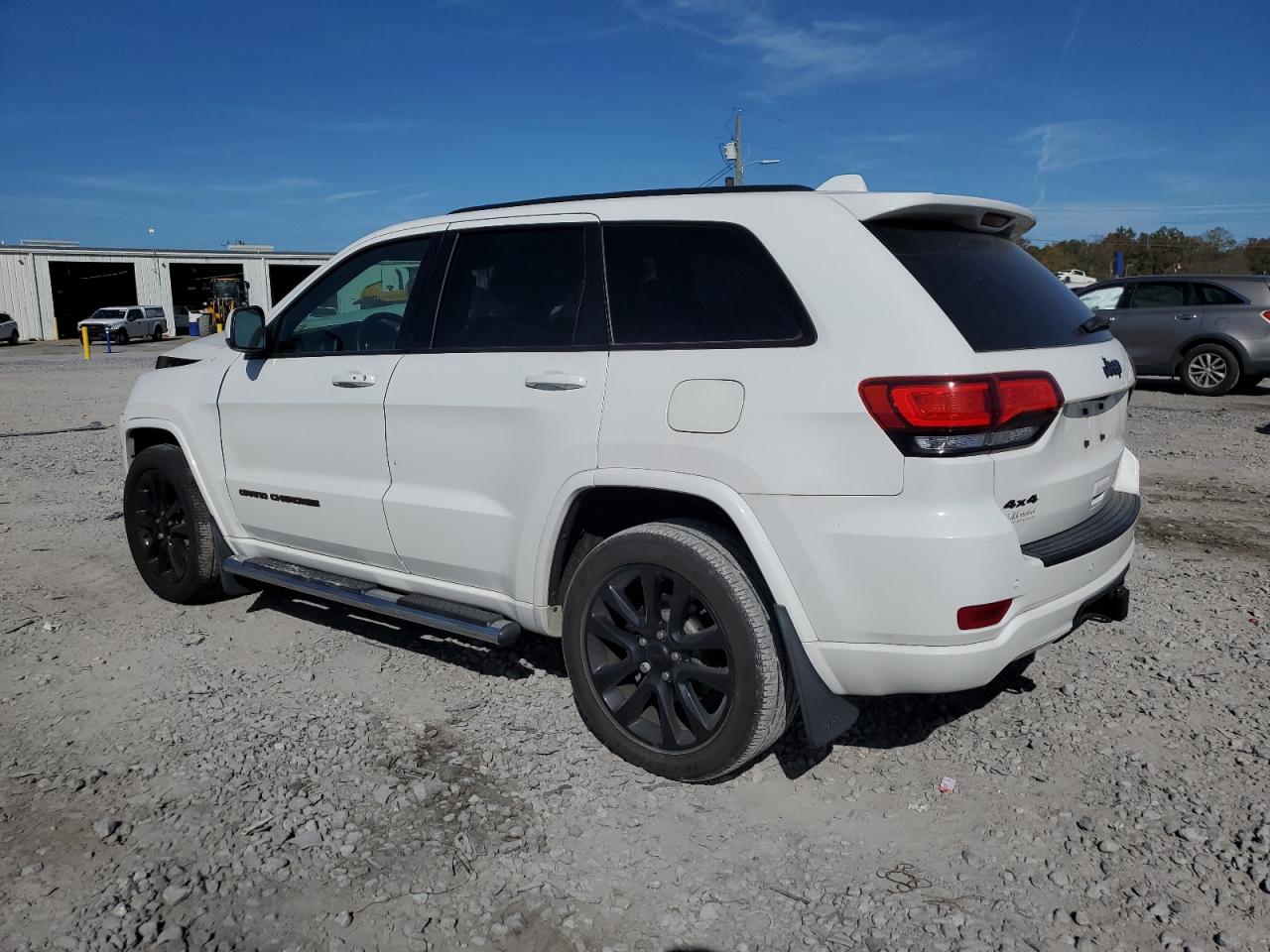 JEEP GRAND CHEROKEE LAREDO