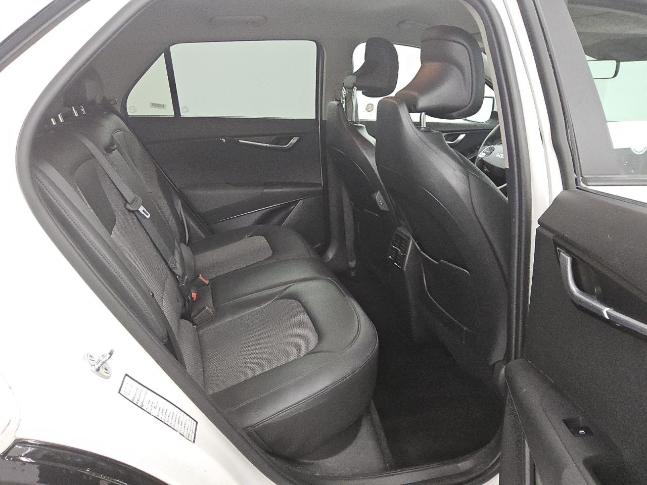 Lot #3301831372 2024 KIA NIRO WIND