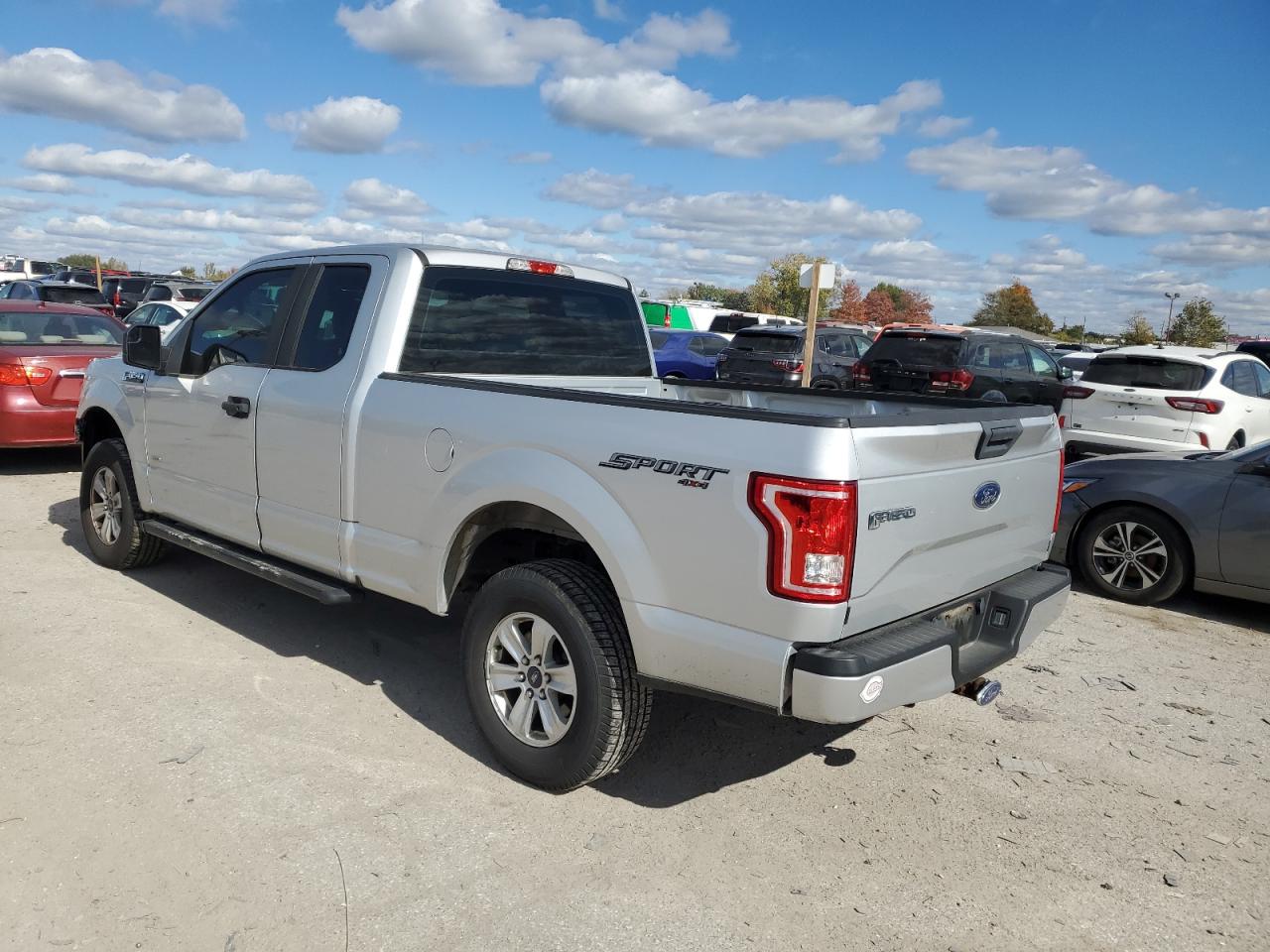 FORD F-150 SUPER CAB