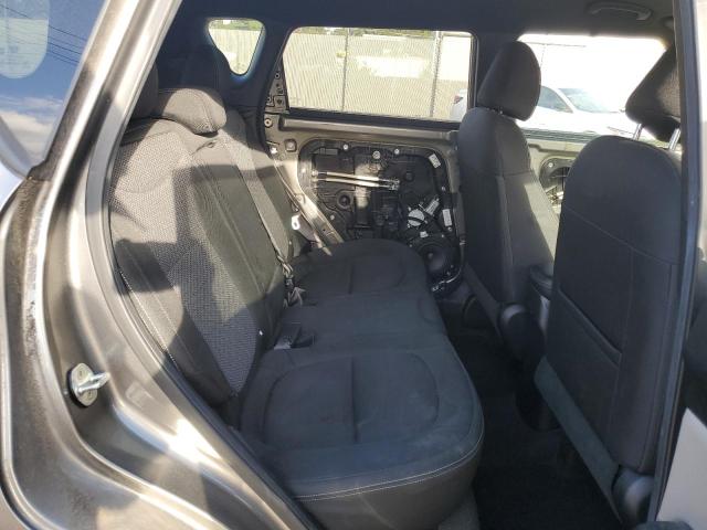 2017 KIA SOUL + KNDJP3A59H7429815