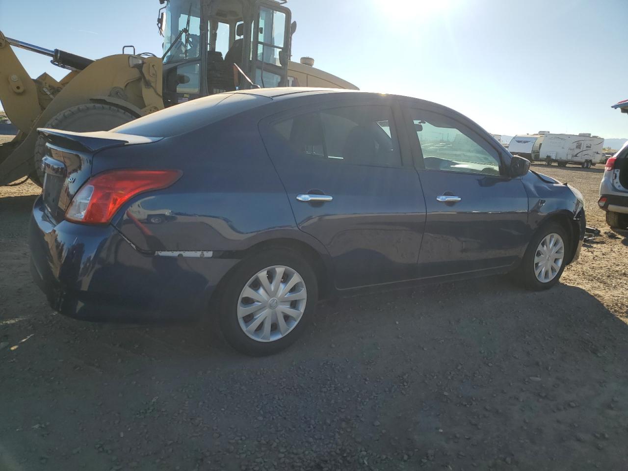NISSAN VERSA S