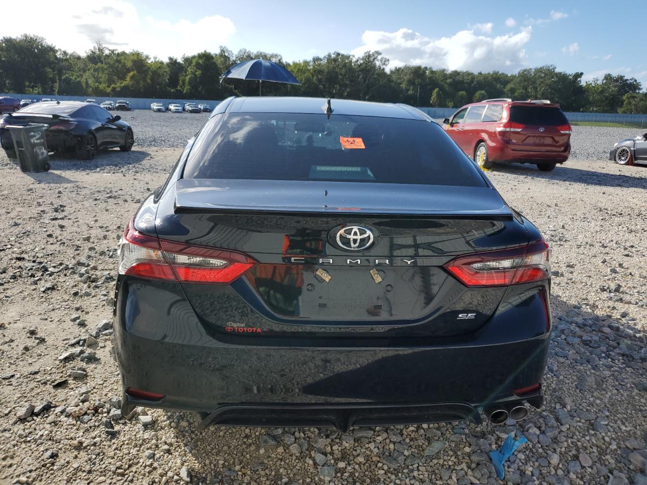 TOYOTA CAMRY SE NIGHT SHADE