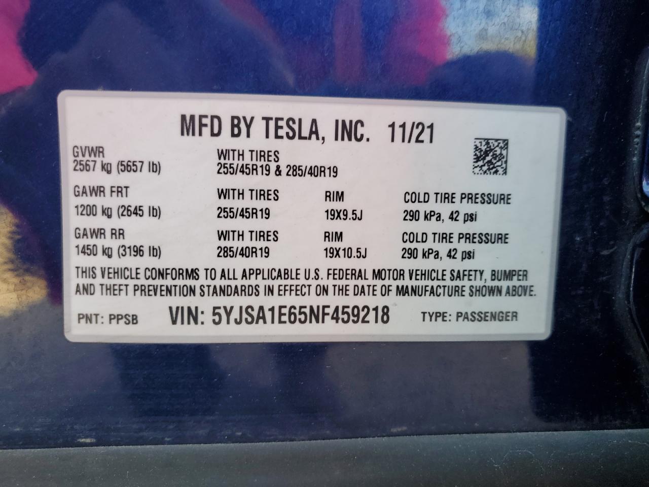 TESLA MODEL S