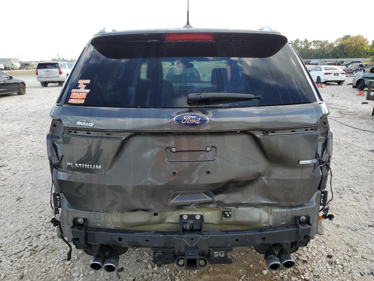 FORD EXPLORER PLATINUM