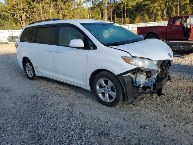 2015 TOYOTA SIENNA LE - 5TDKK3DC2FS591267