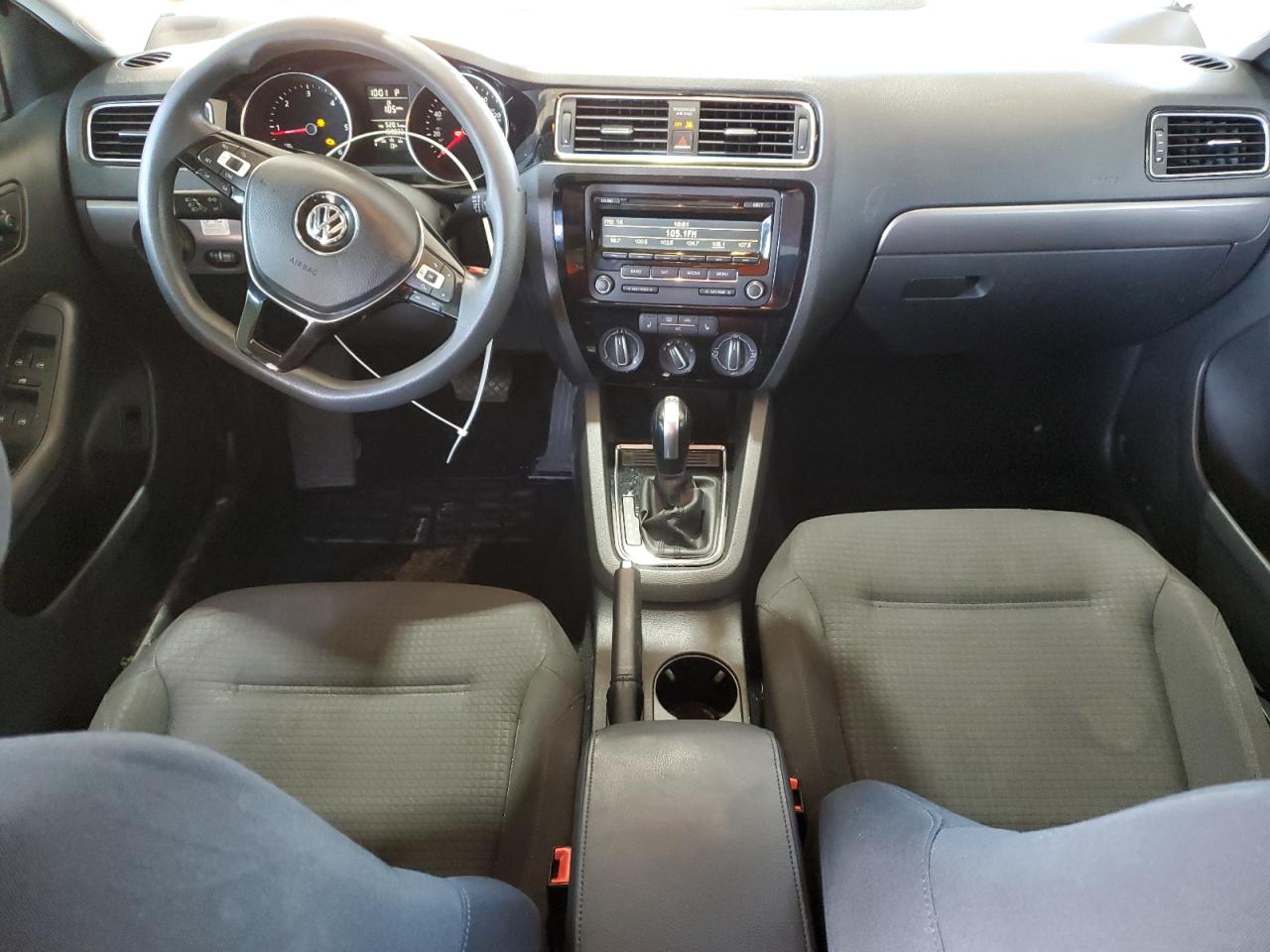 VOLKSWAGEN JETTA TDI