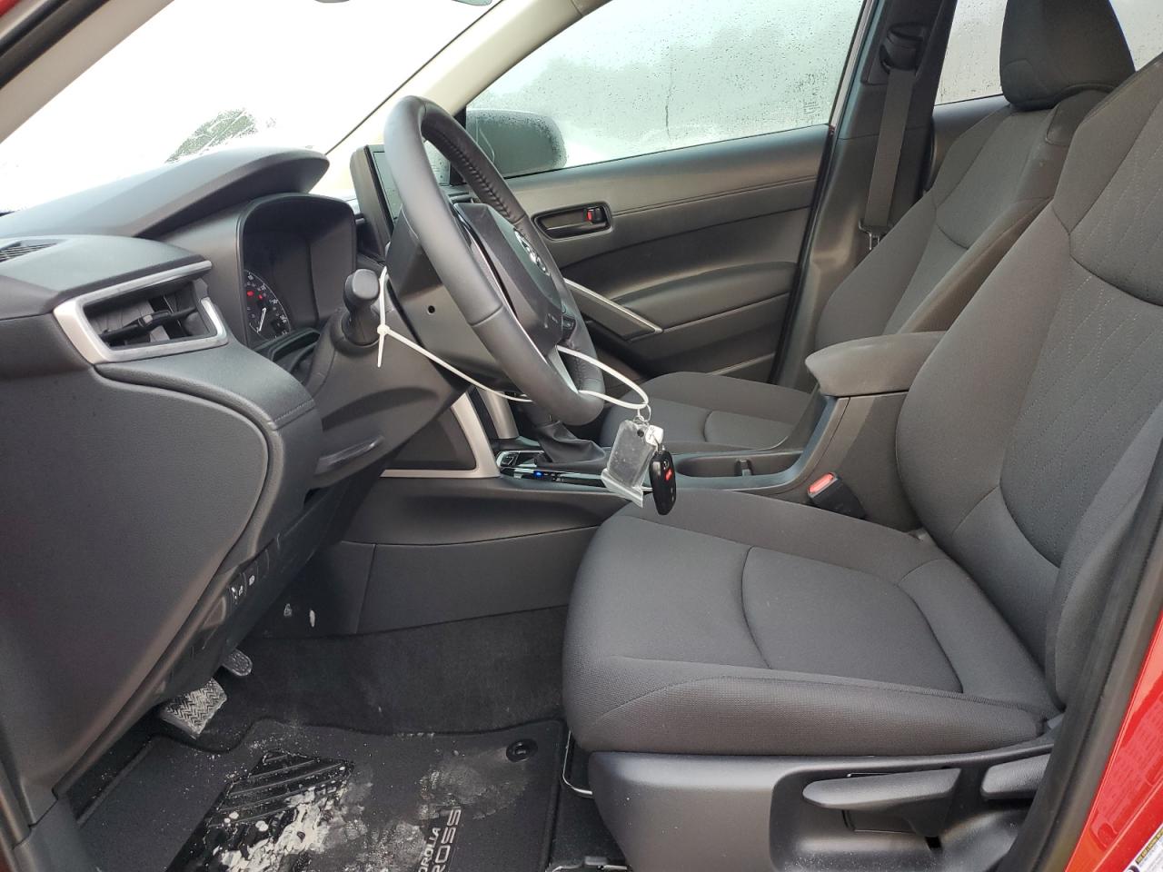 TOYOTA COROLLA CROSS LE