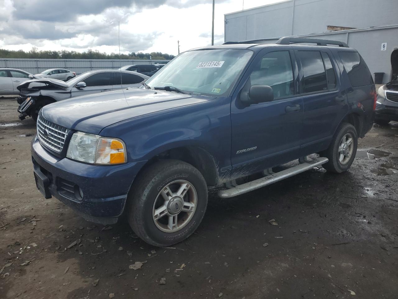  Salvage Ford Explorer