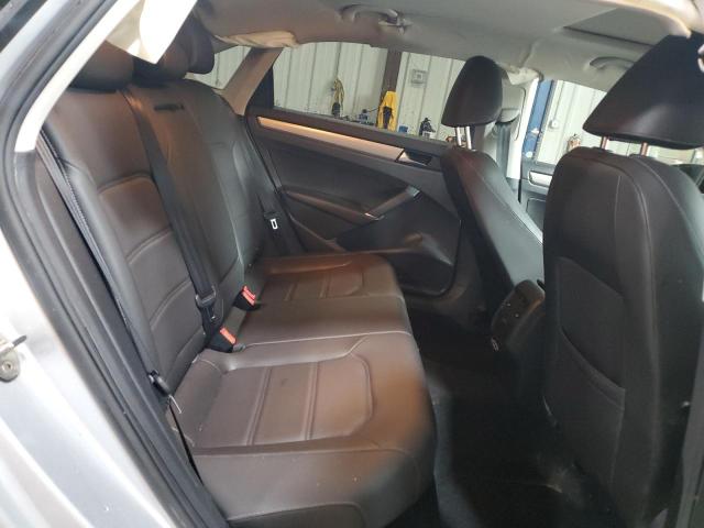 2020 VOLKSWAGEN PASSAT SE 1VWWA7A30LC013680