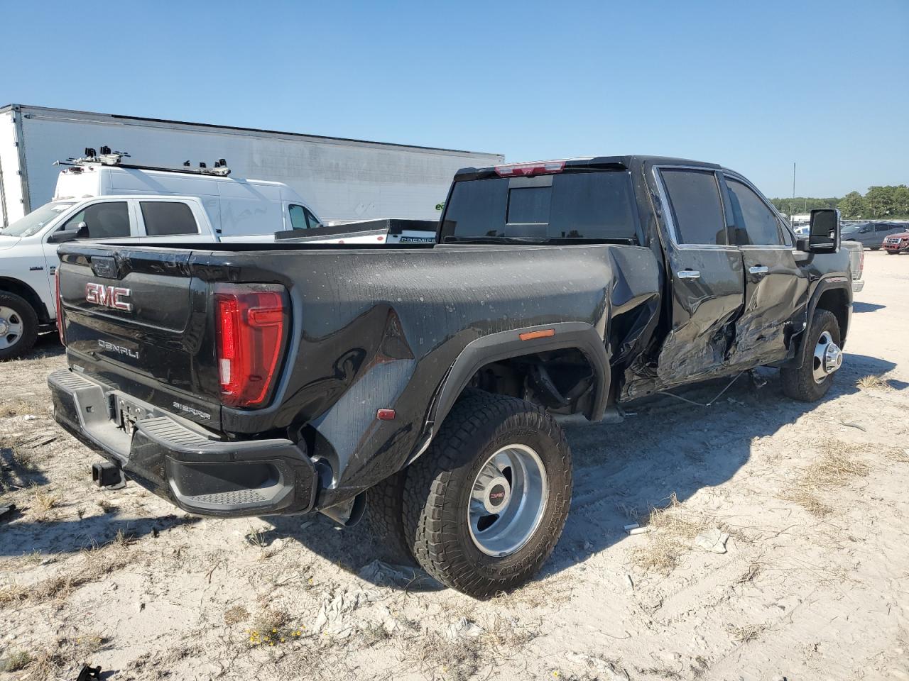Lot #3304816540 2023 GMC SIERRA K35