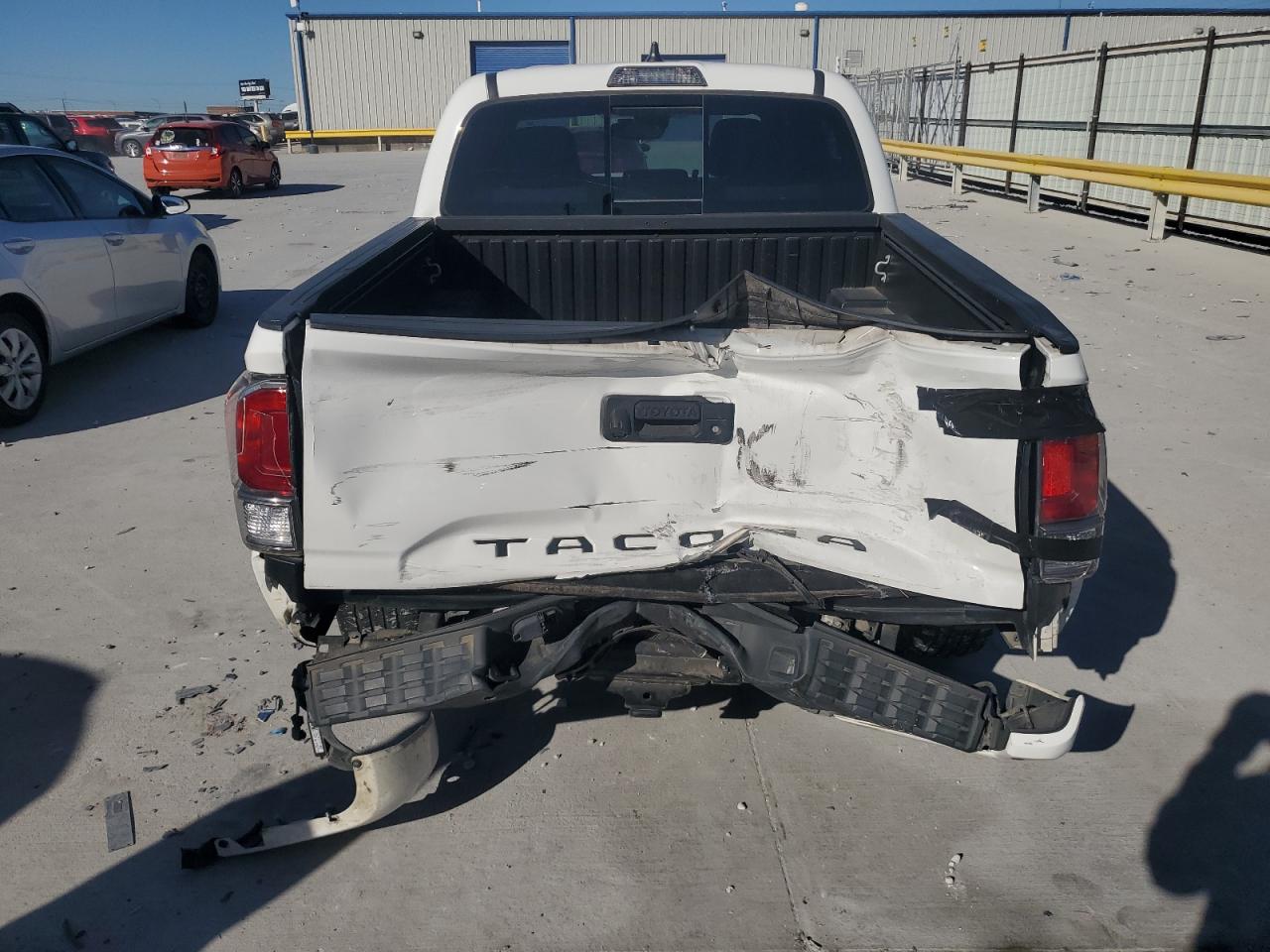 TOYOTA TACOMA DOUBLE CAB