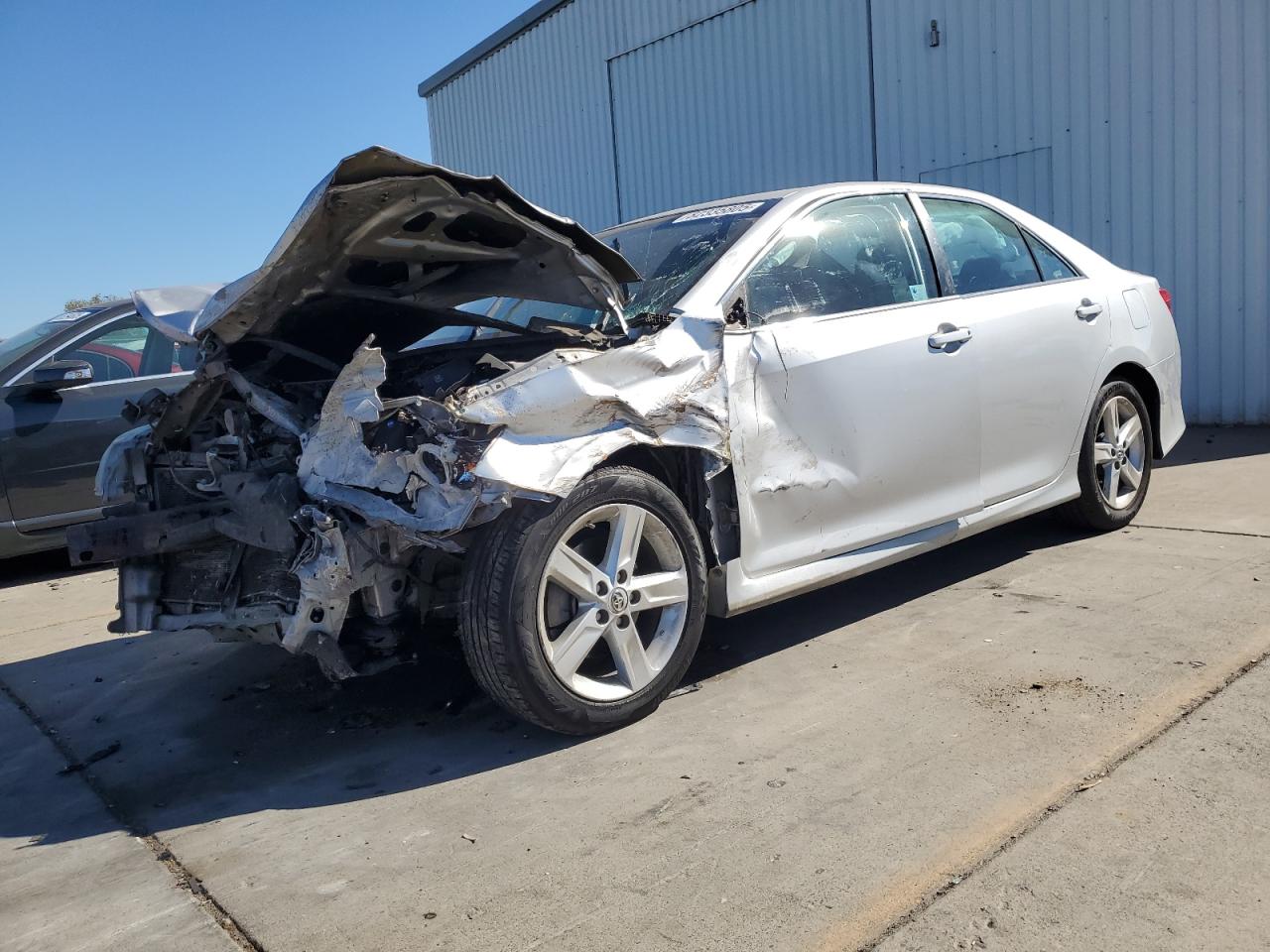 Lot #3318026366 2014 TOYOTA CAMRY L