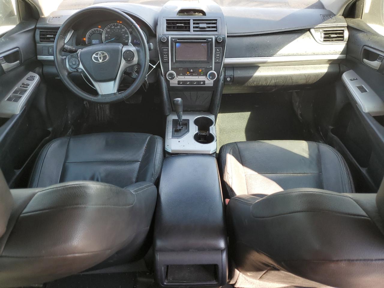 TOYOTA CAMRY L