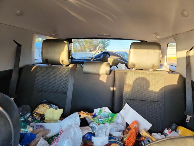 2012 TOYOTA FJ CRUISER #3285102398