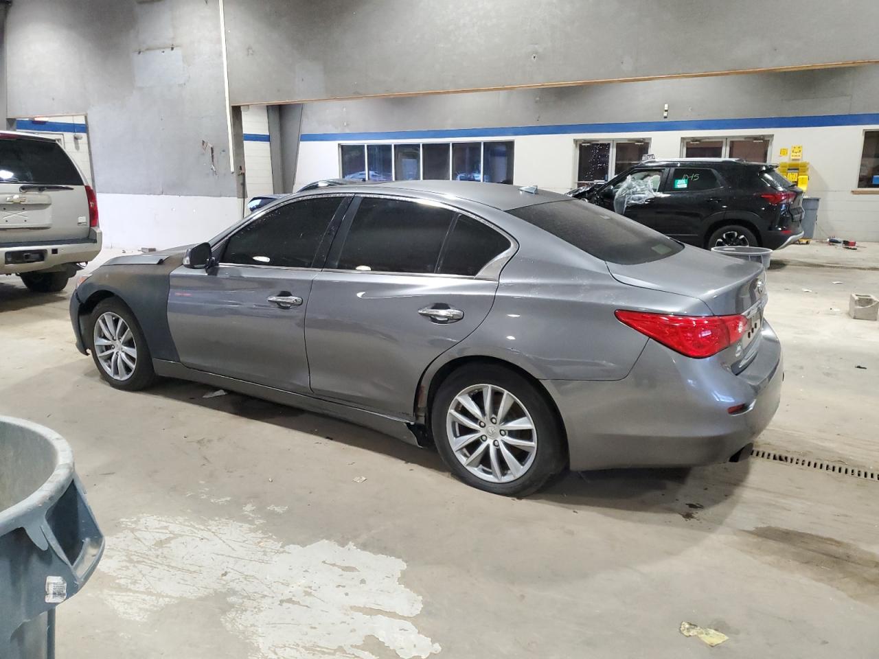 INFINITI Q50 BASE