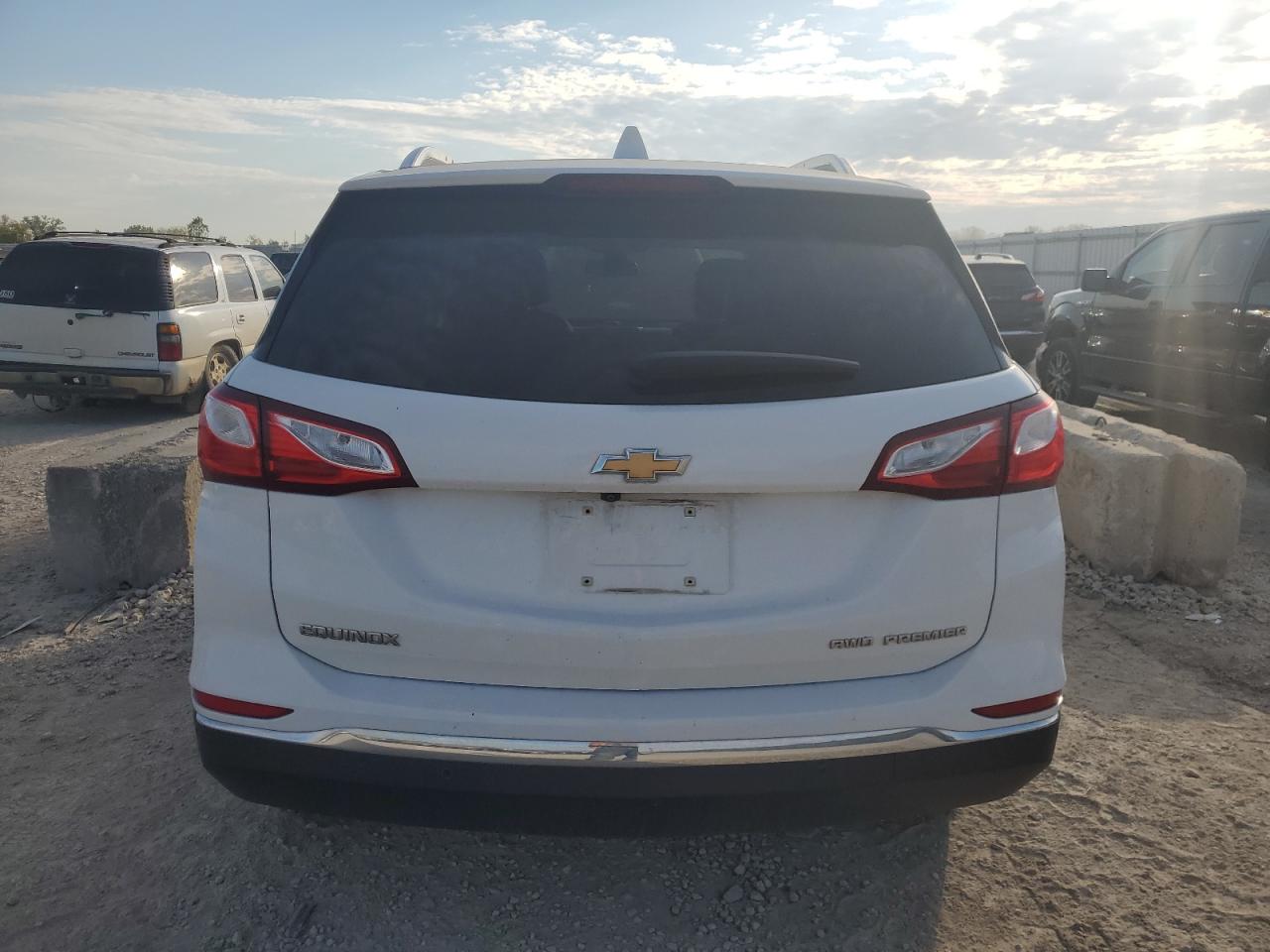 CHEVROLET EQUINOX PREMIER