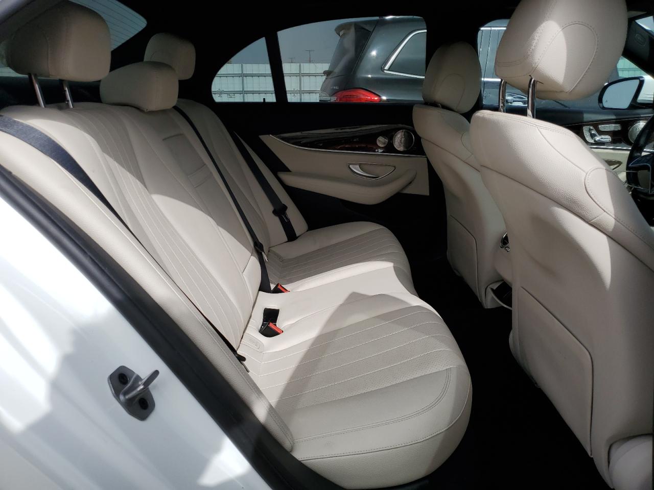 MERCEDES-BENZ E-CLASS 350