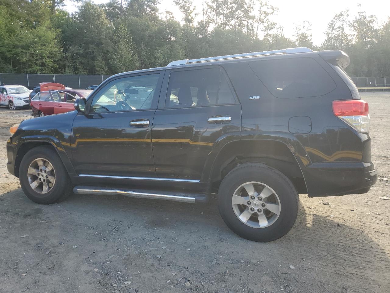 TOYOTA 4RUNNER SR5
