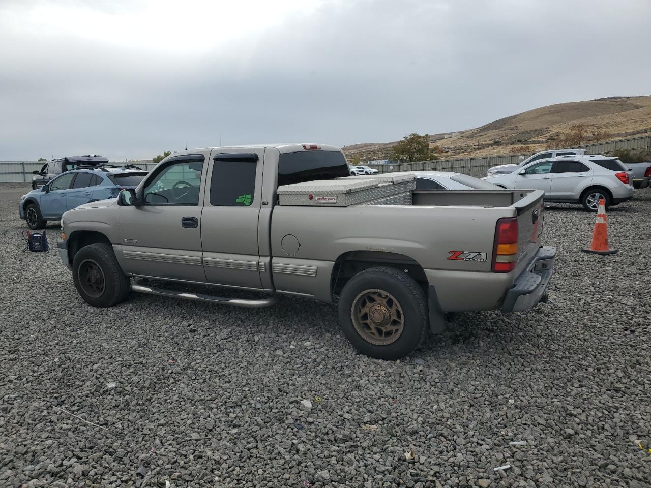 Lot #3272102813 2002 CHEVROLET SILVERADO K1500