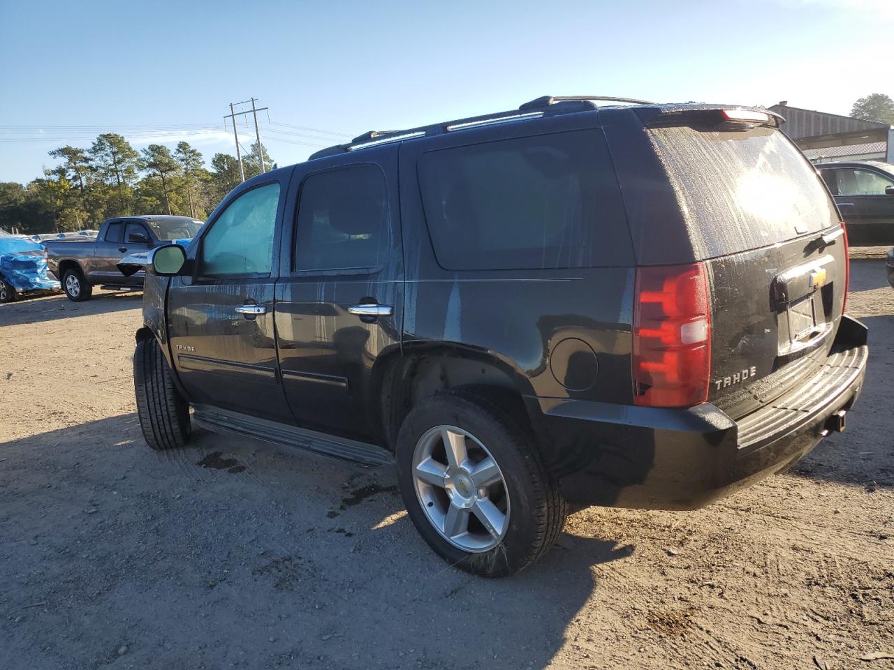 CHEVROLET TAHOE C1500 LS
