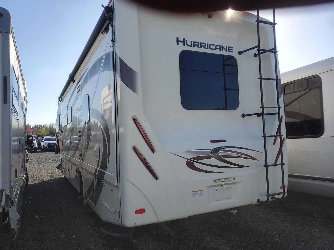 Lot #3268617955 2018 FORD HURRICANE