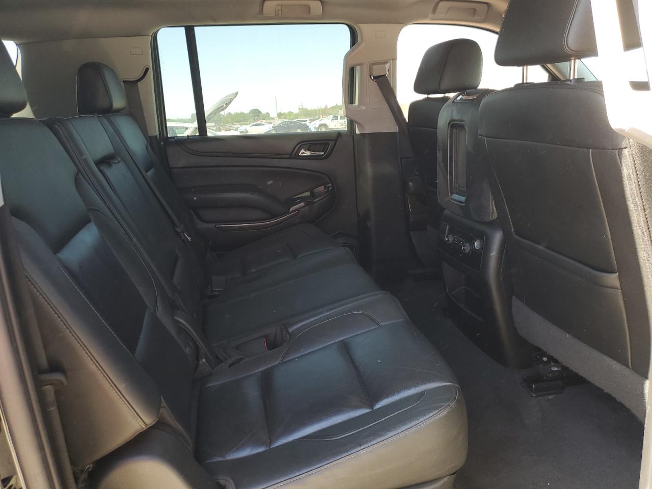 CHEVROLET SUBURBAN K1500 LT