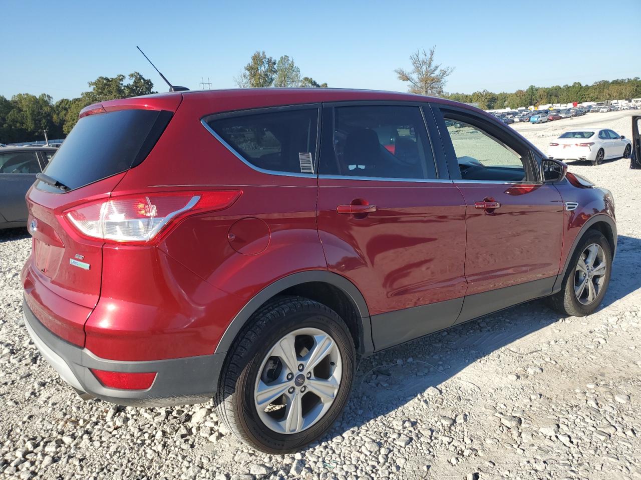 FORD ESCAPE SE
