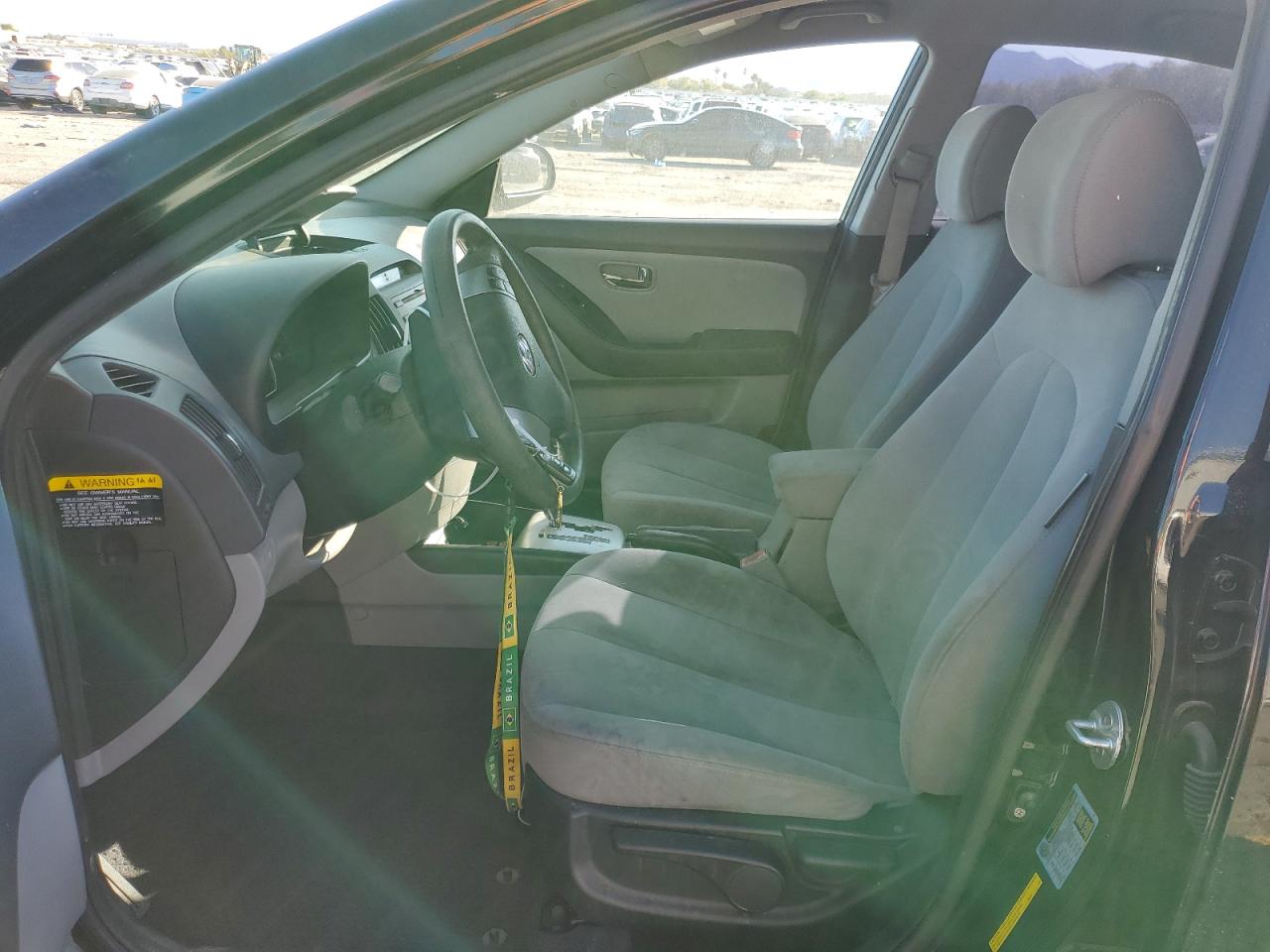 HYUNDAI ELANTRA BLUE