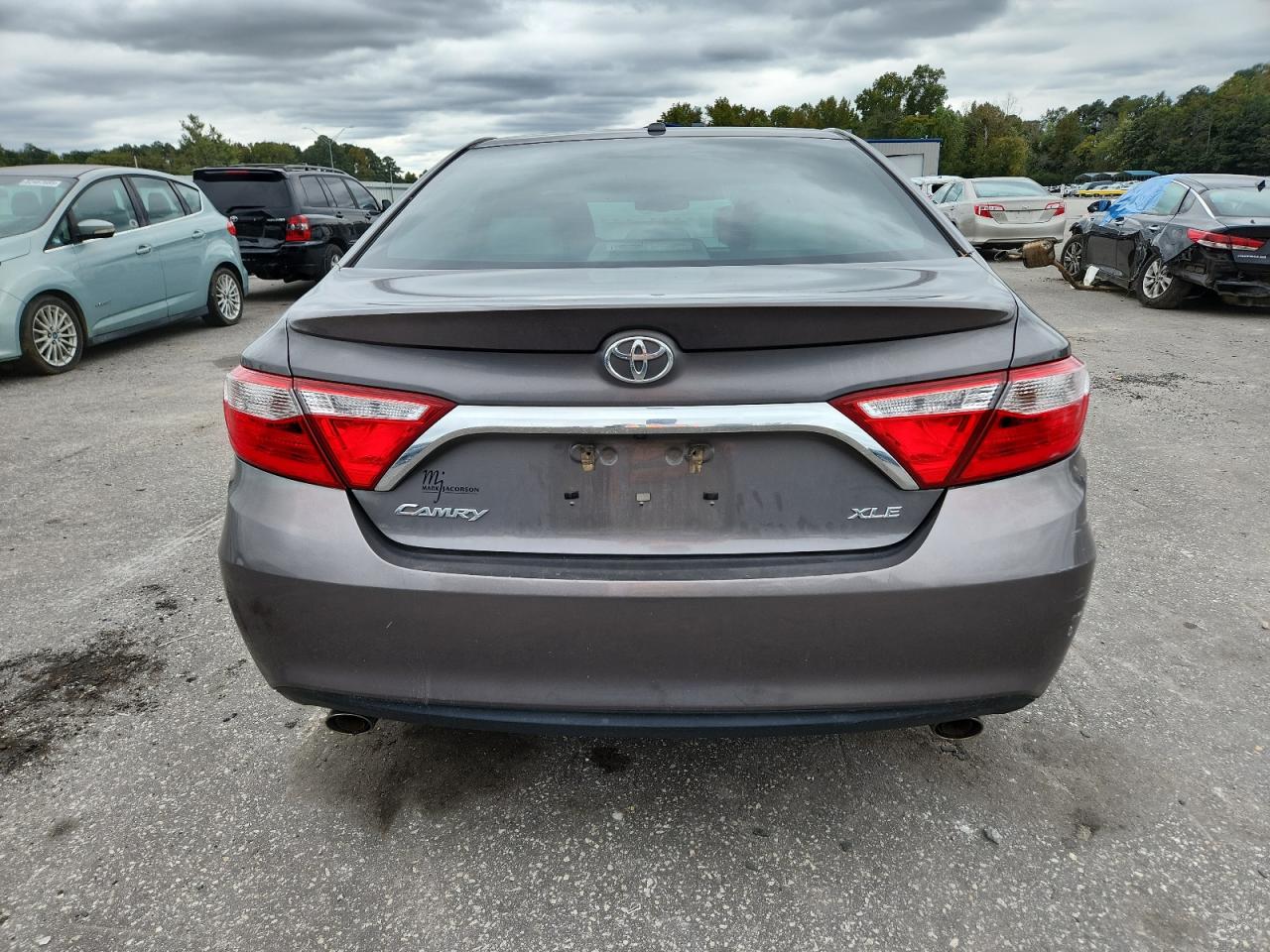 TOYOTA CAMRY XSE