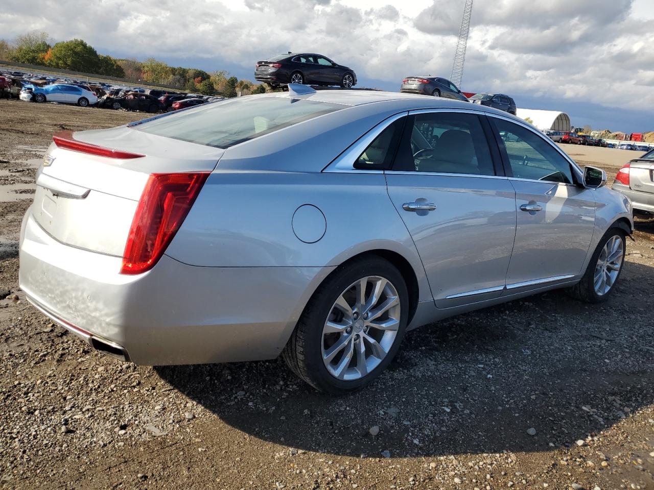 CADILLAC XTS LUXURY