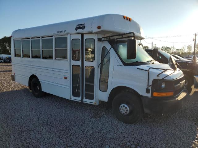 Global Auto Auctions: 2004 CHEVROLET EXPRESS G3