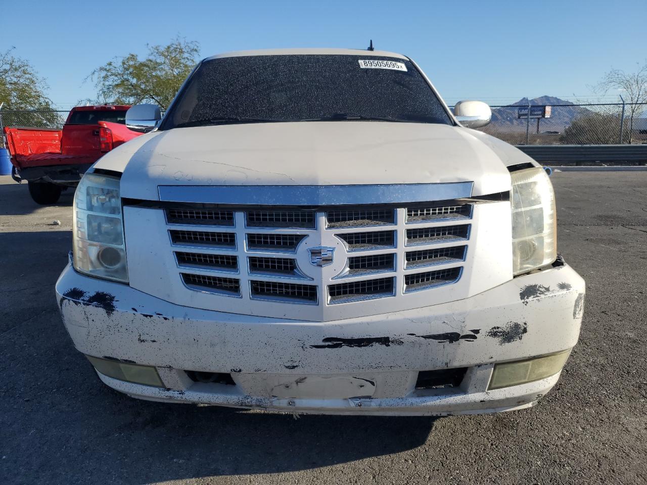 Lot #3317285175 2011 CADILLAC ESCALADE P