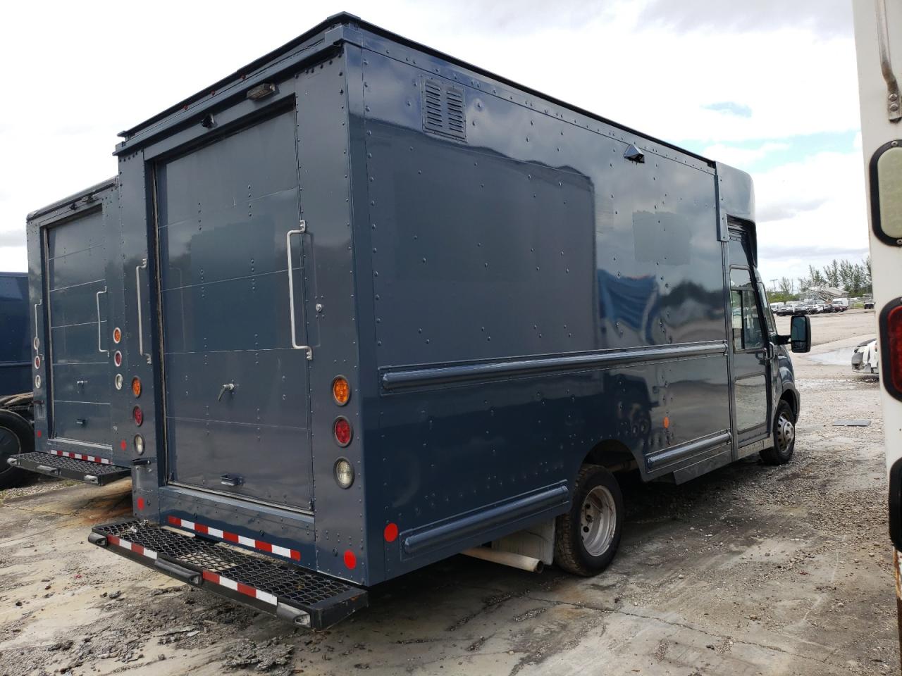 FORD TRANSIT T-350 HD