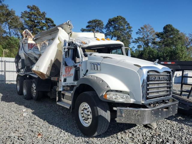 Global Auto Auctions: 2021 MACK GRANITE