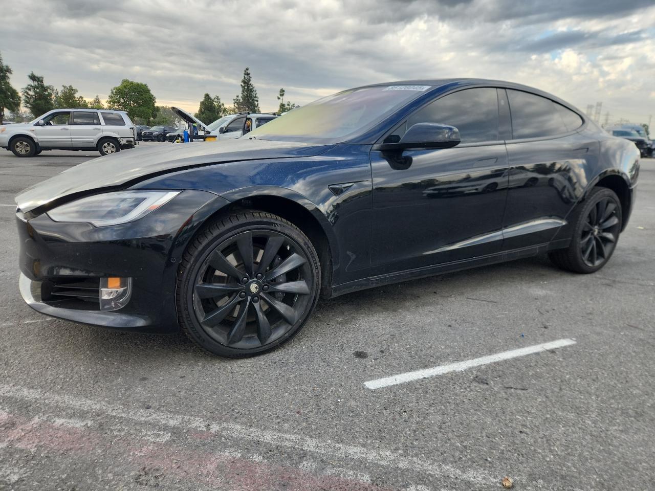 TESLA MODEL S