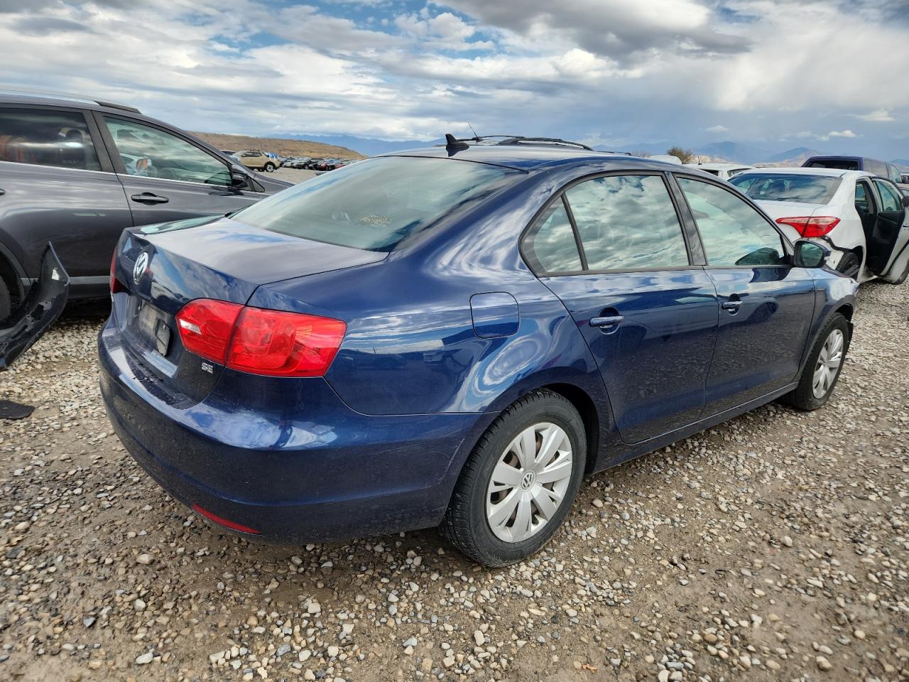 VOLKSWAGEN JETTA SE