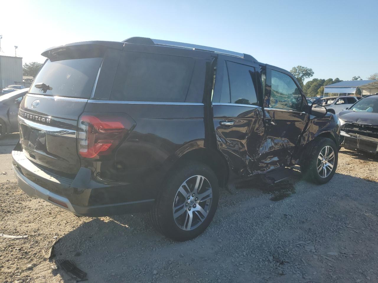 FORD EXPEDITION LIMITED