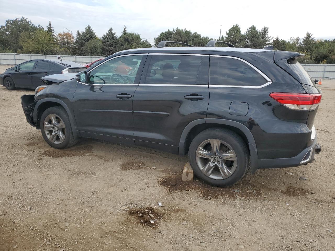 TOYOTA HIGHLANDER LIMITED