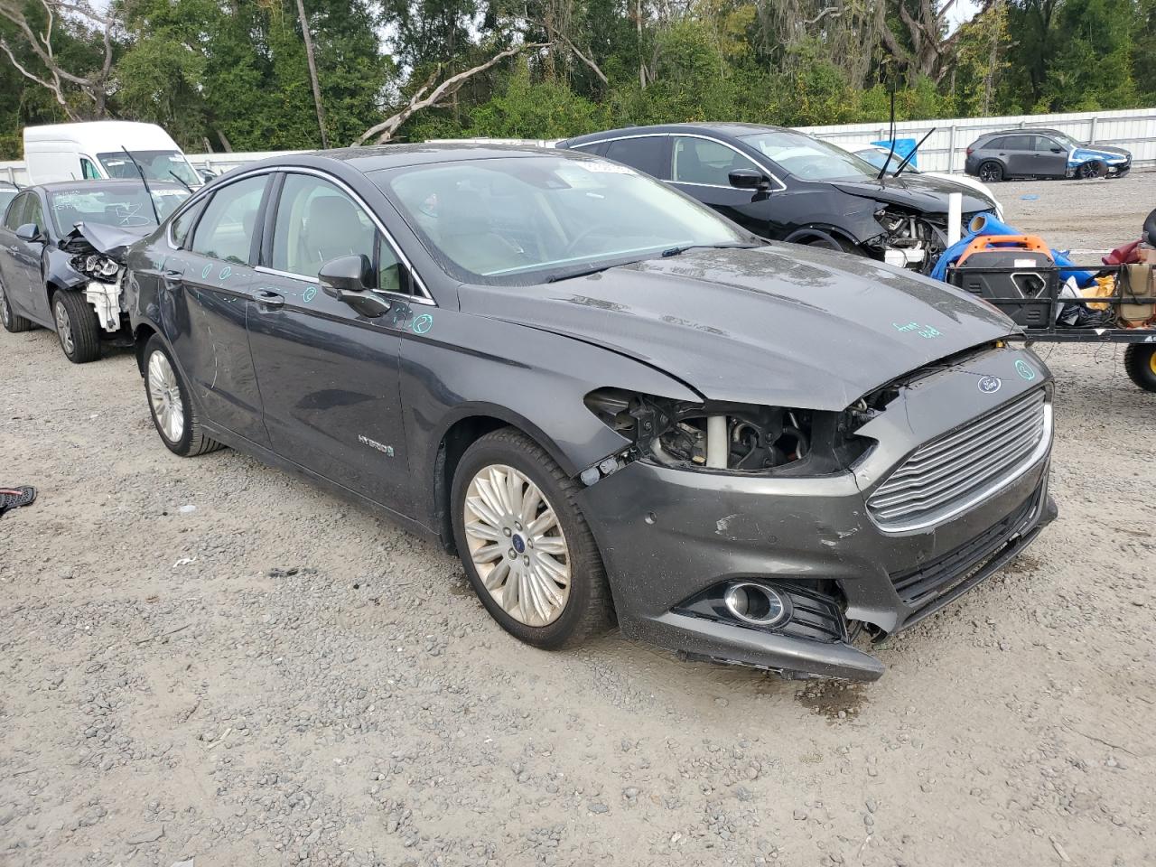 FORD FUSION SE HYBRID
