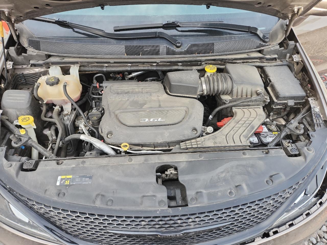 CHRYSLER PACIFICA TOURING PLUS