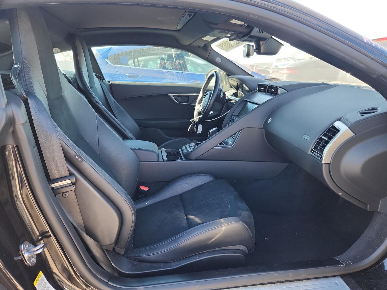 JAGUAR F-TYPE R DYNAMIC