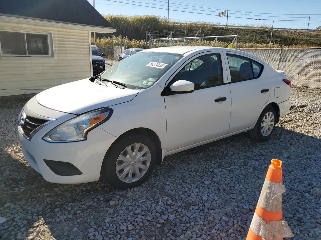  Salvage Nissan Versa