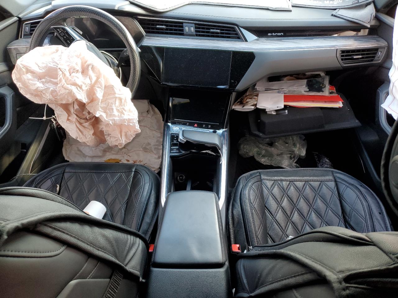 AUDI E-TRON PRESTIGE