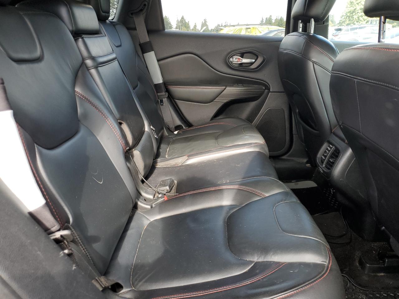 JEEP CHEROKEE TRAILHAWK