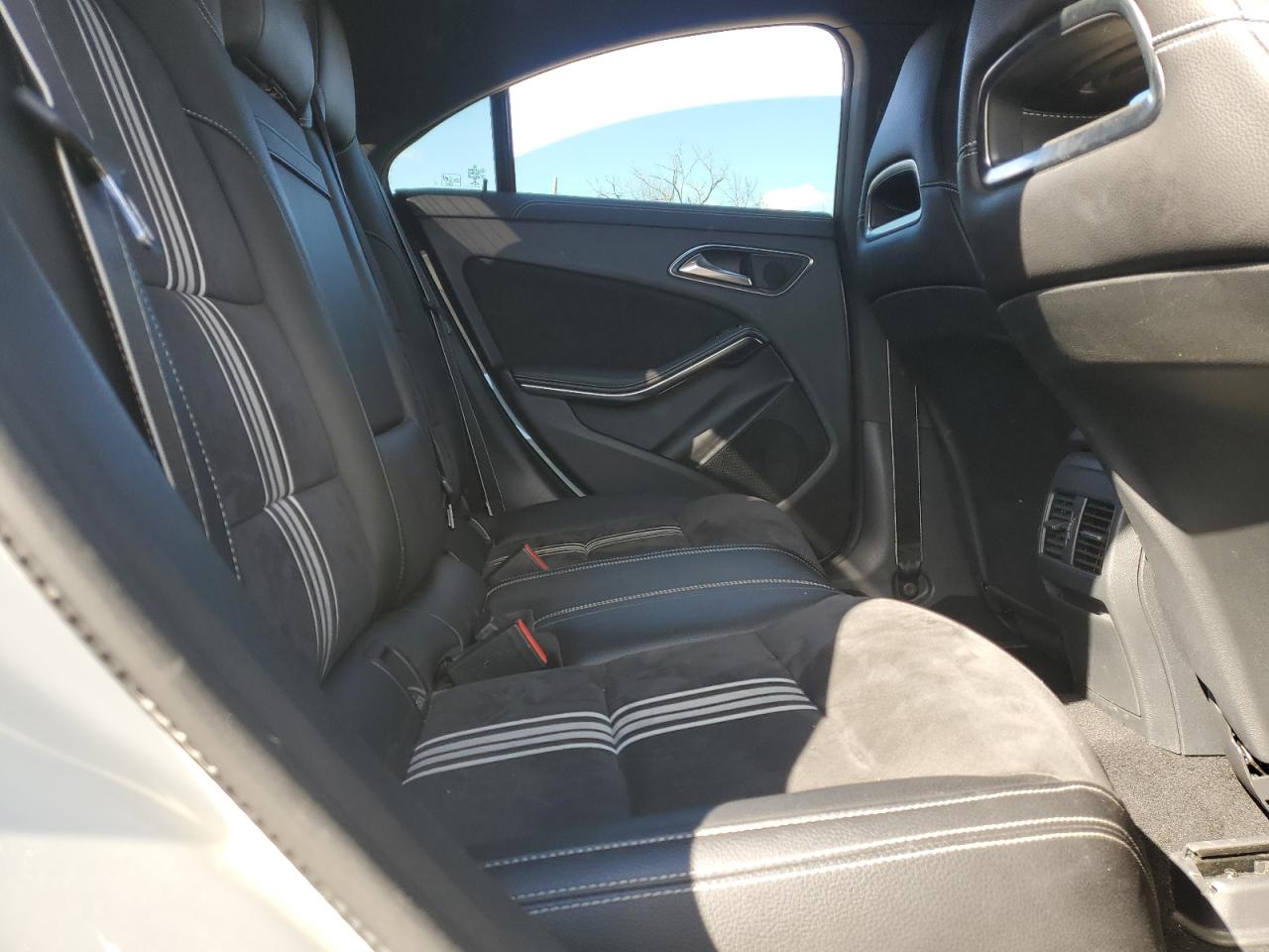 MERCEDES-BENZ CLA-CLASS 250 4MATIC