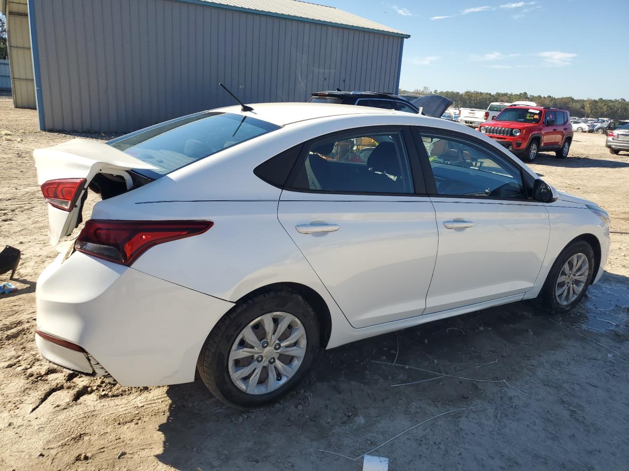 HYUNDAI ACCENT SE